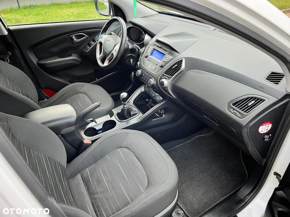 Hyundai ix35 1.6 2WD blue Comfort - 12