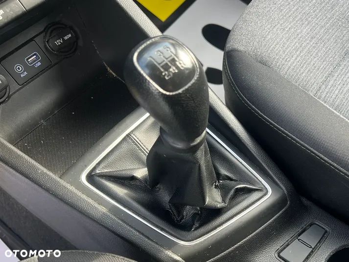 Hyundai i20 1.2 Comfort - 20