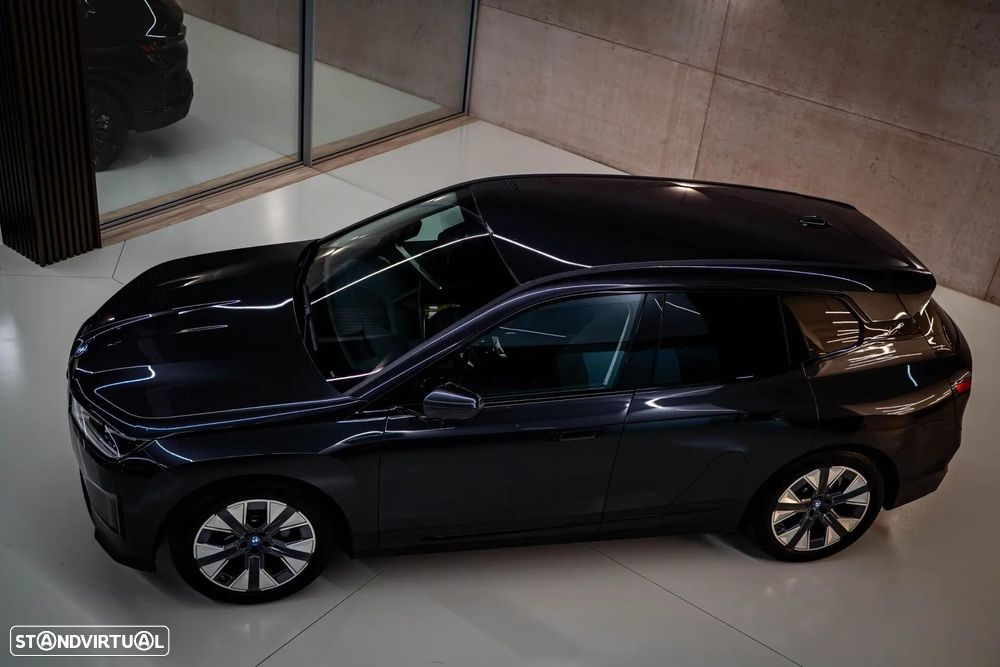 BMW iX xDrive 40 - 7