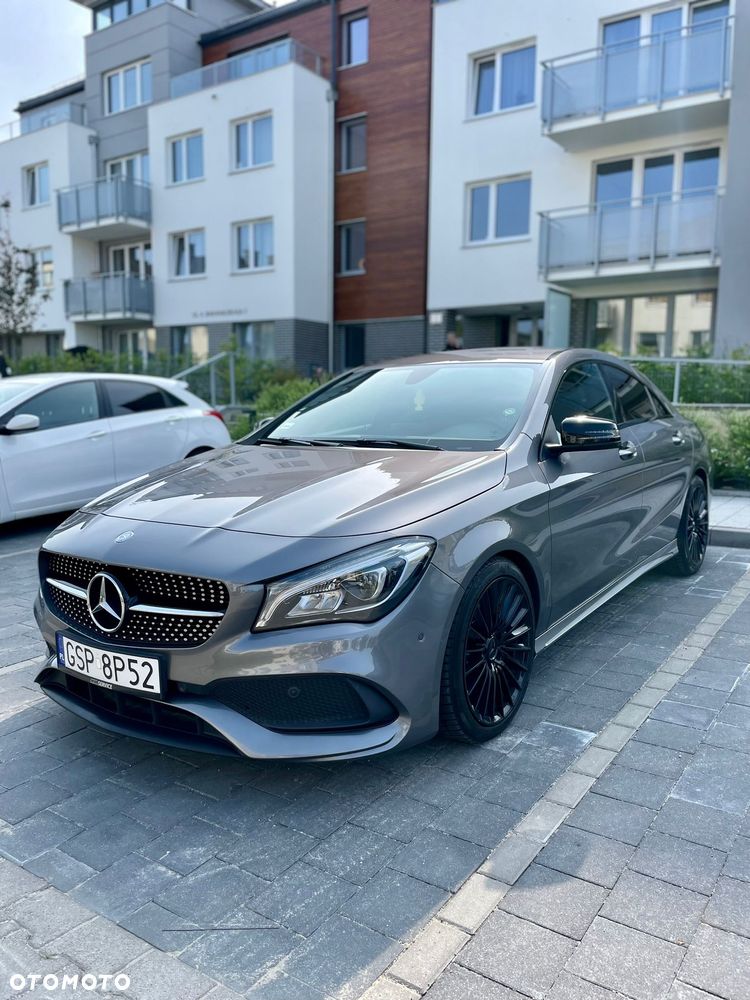 Mercedes-Benz CLA 200 7G-DCT AMG Line - 1