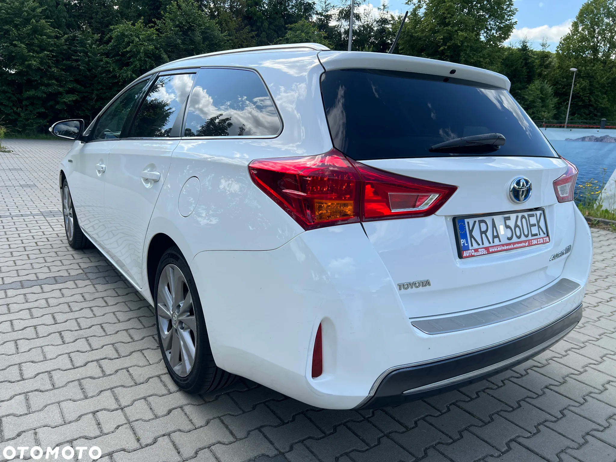 Toyota Auris 1.8 Hybrid Life - 33