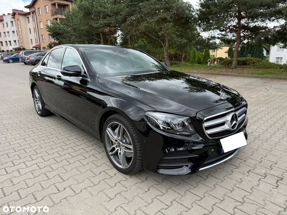 Mercedes-Benz Klasa E 220 d 4-Matic 9G-TRONIC - 3