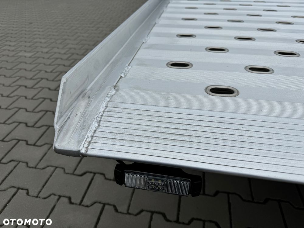 Gromex laweta aluminiowa | 850x210cm | DMC 3500kg | platforma na 2 auta | 3 osie AL-KO | OŚWIETLENIE LED - 14