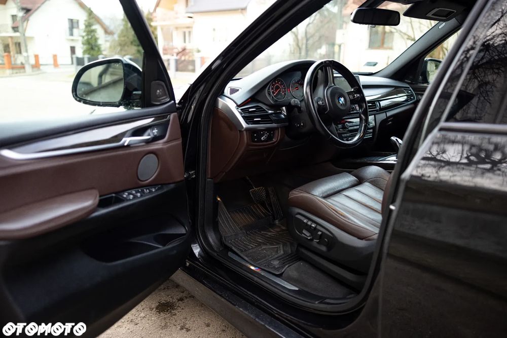BMW X5 xDrive35i - 13