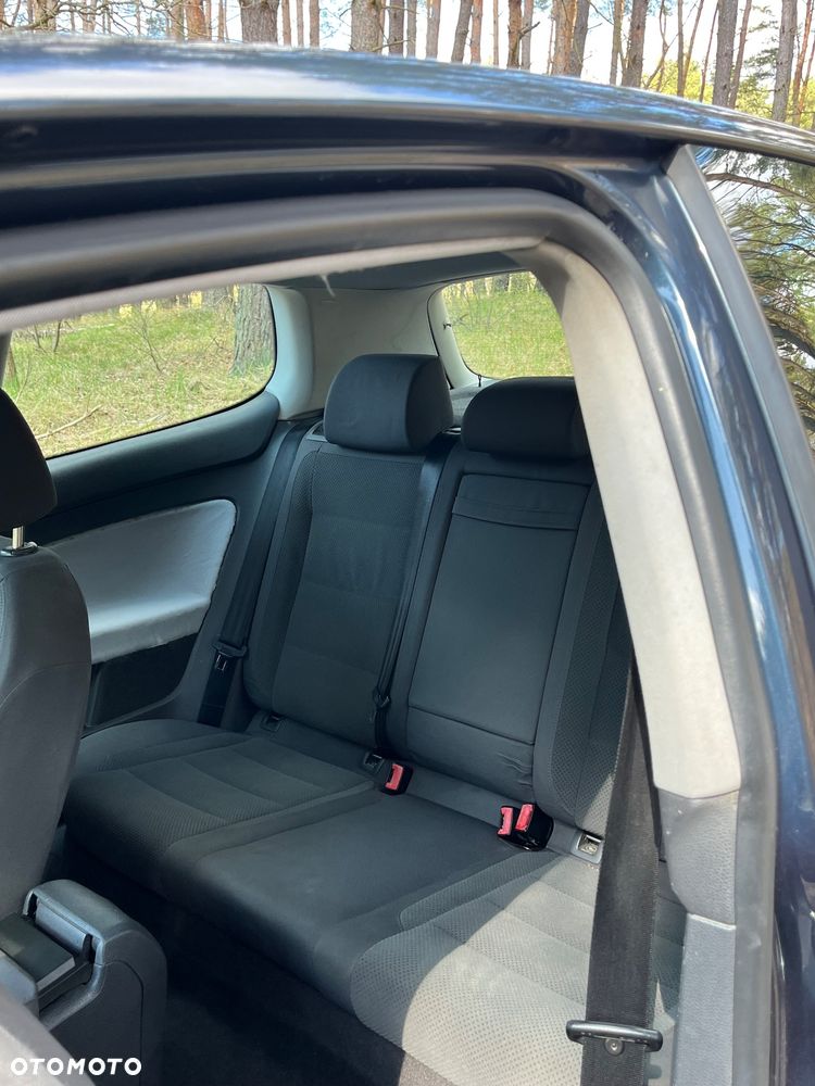 Volkswagen Golf 1.9 TDI Comfortline - 11