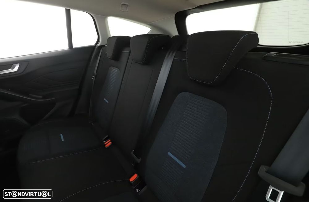 Ford Focus SW 1.0 EcoBoost Active - 7