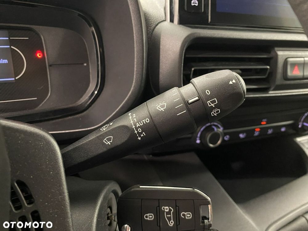 Toyota Proace City - 25