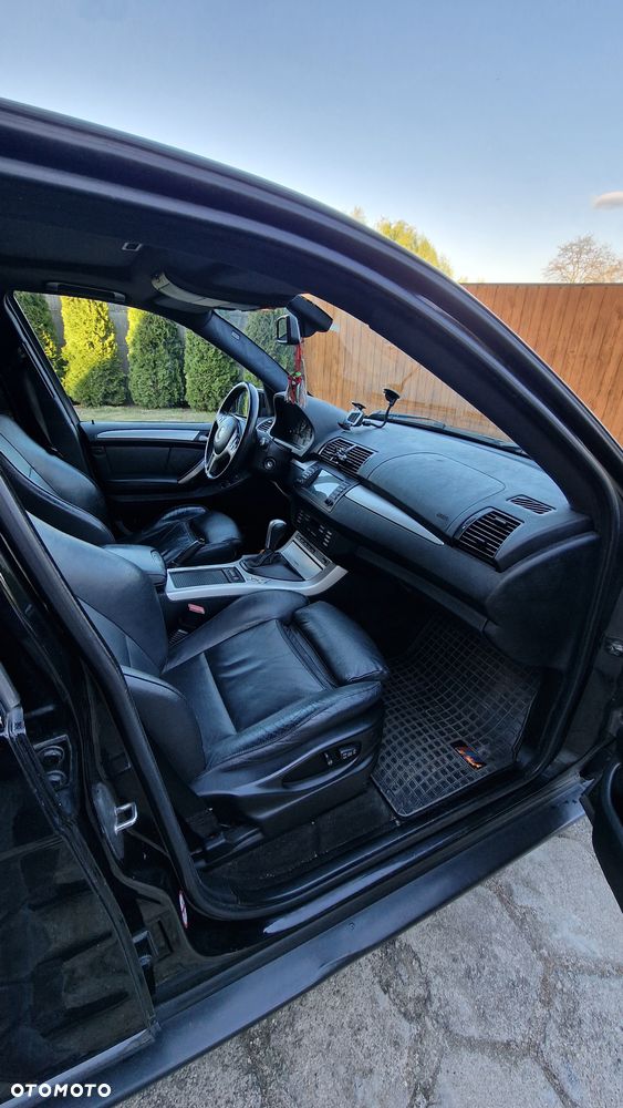 BMW X5 3.0 i - 4
