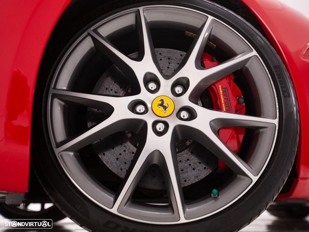 Ferrari California - 22