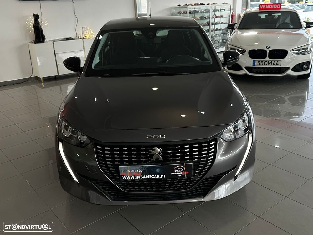 Peugeot 208 - 5