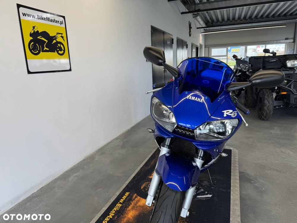 Yamaha R6 - 33