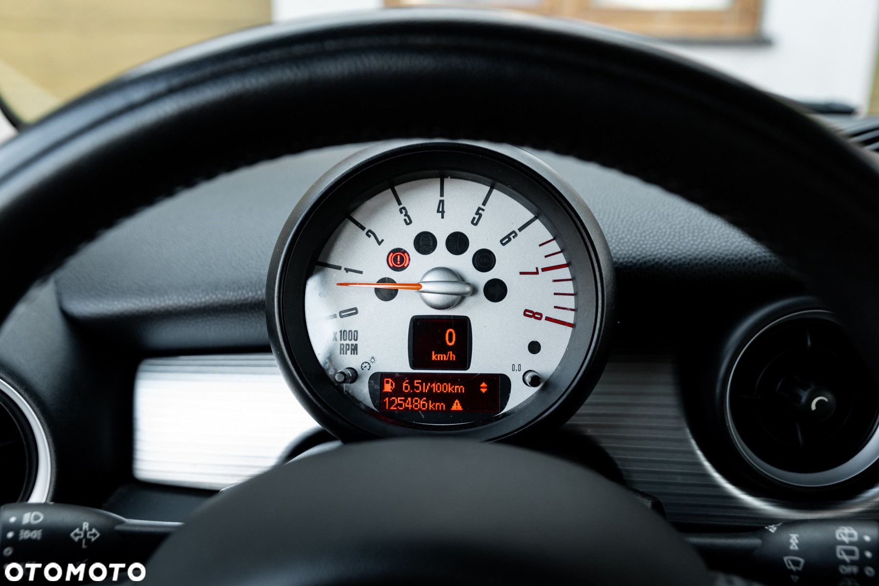 MINI Cooper Standard - 19