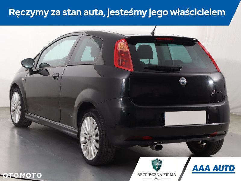 Fiat Grande Punto - 6