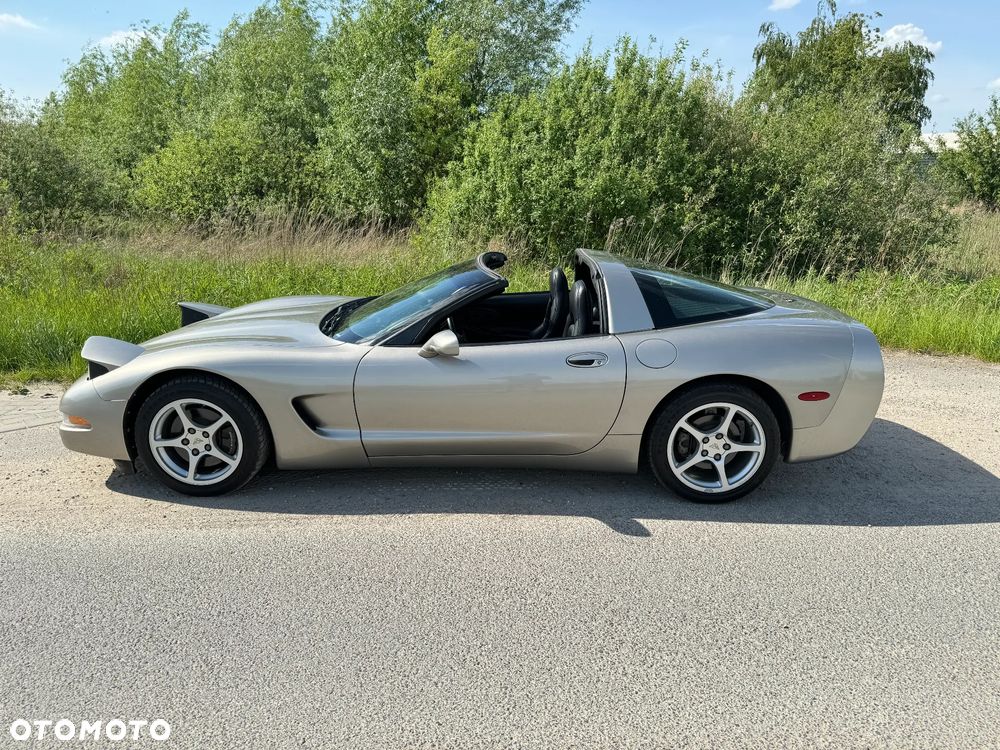 Chevrolet Corvette 5.7 - 17