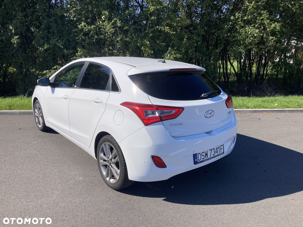Hyundai i30 - 25