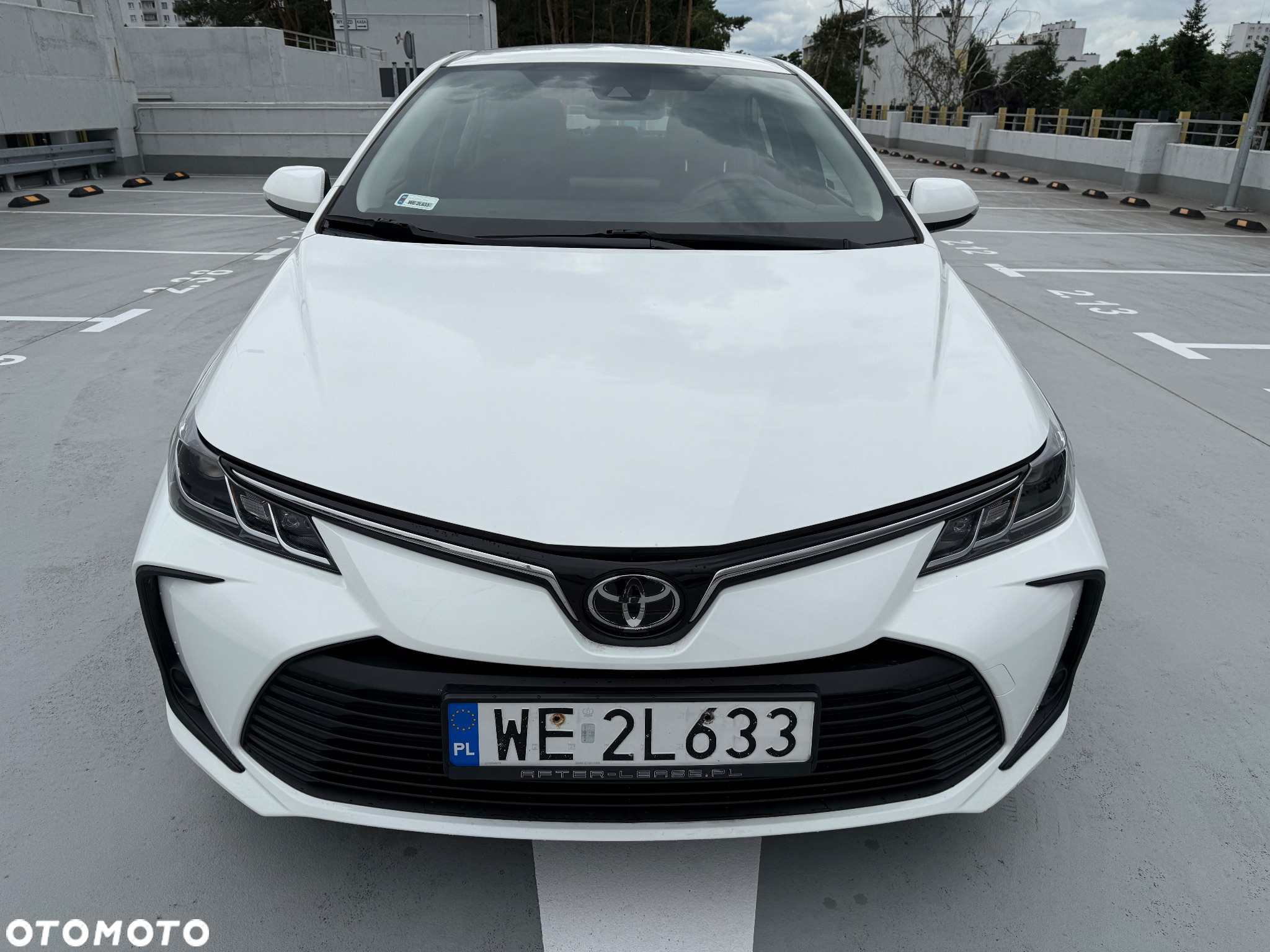 Toyota Corolla 1.6 Active - 12