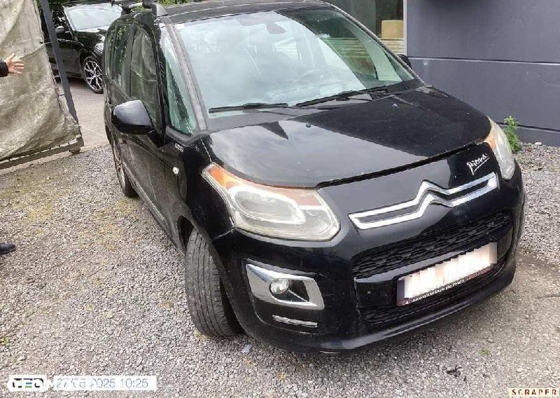 Citroën C3 Picasso 1.6 HDi Exclusive - 2