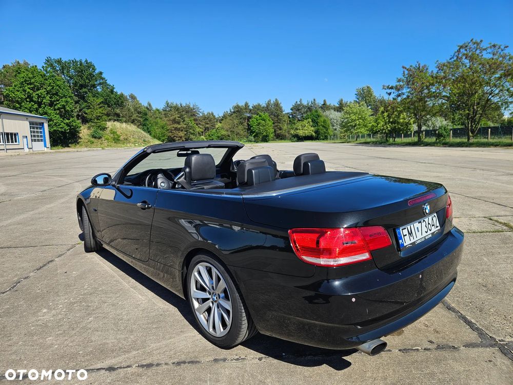 BMW Seria 3 320i - 2