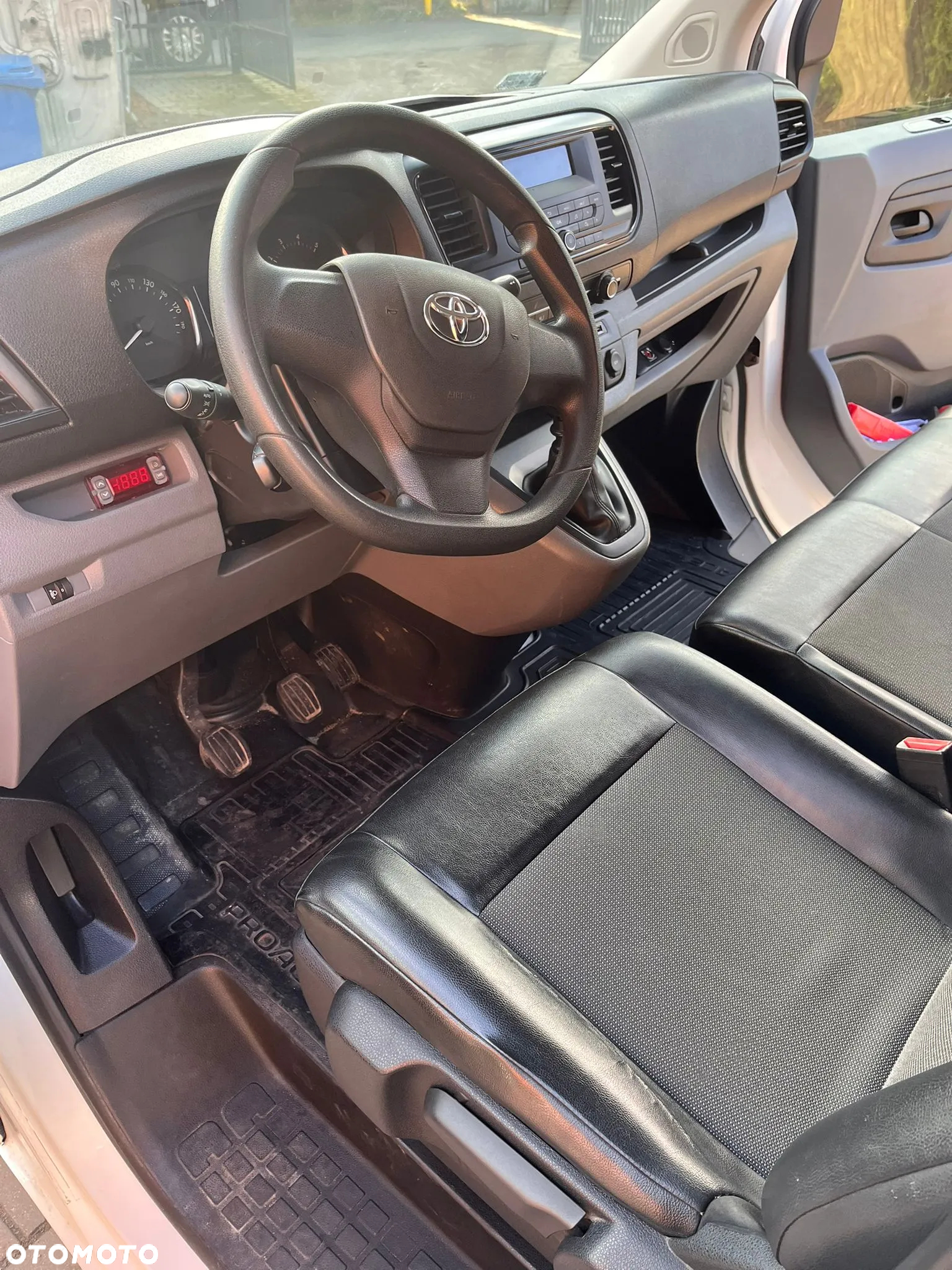 Toyota Proace - 14