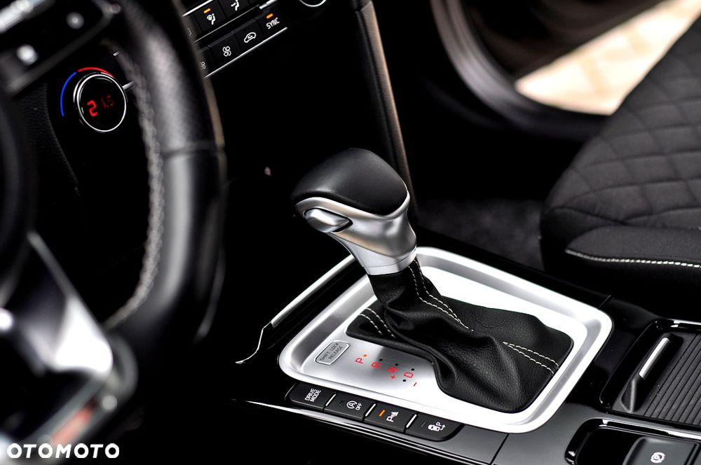 Kia Ceed 1.6 CRDi DCT GT Line - 22