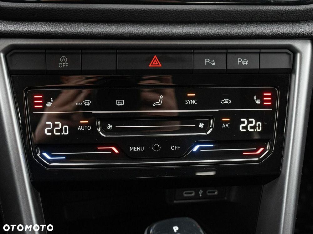 Volkswagen T-Roc 1.5 TSI Life DSG - 17