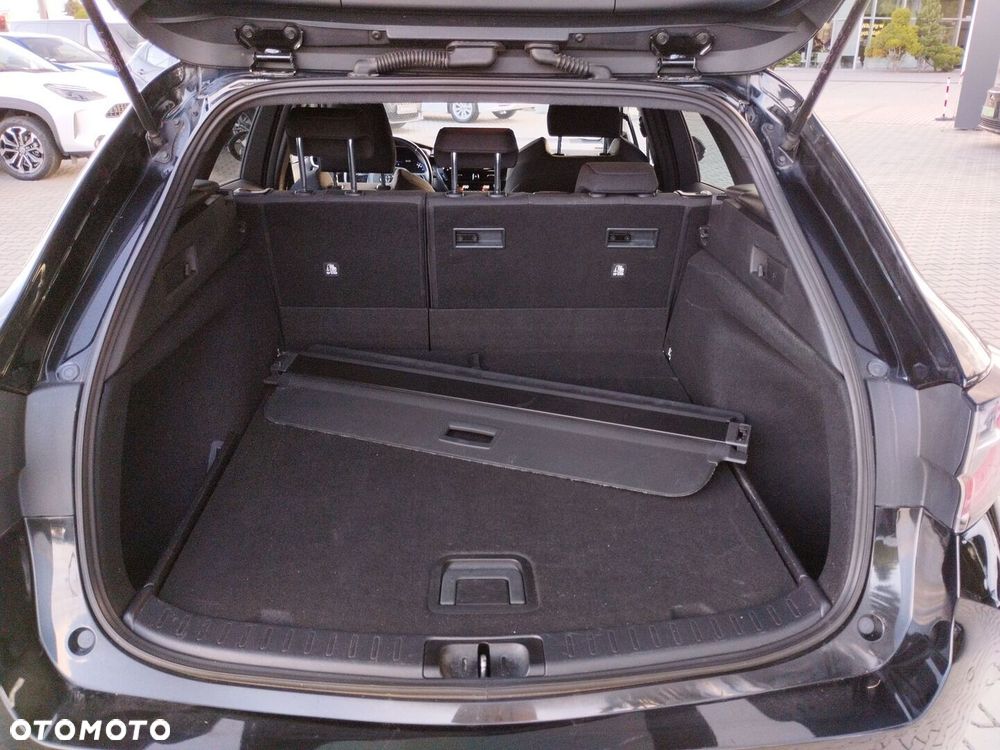 Toyota Corolla 1.8 Hybrid Comfort - 26