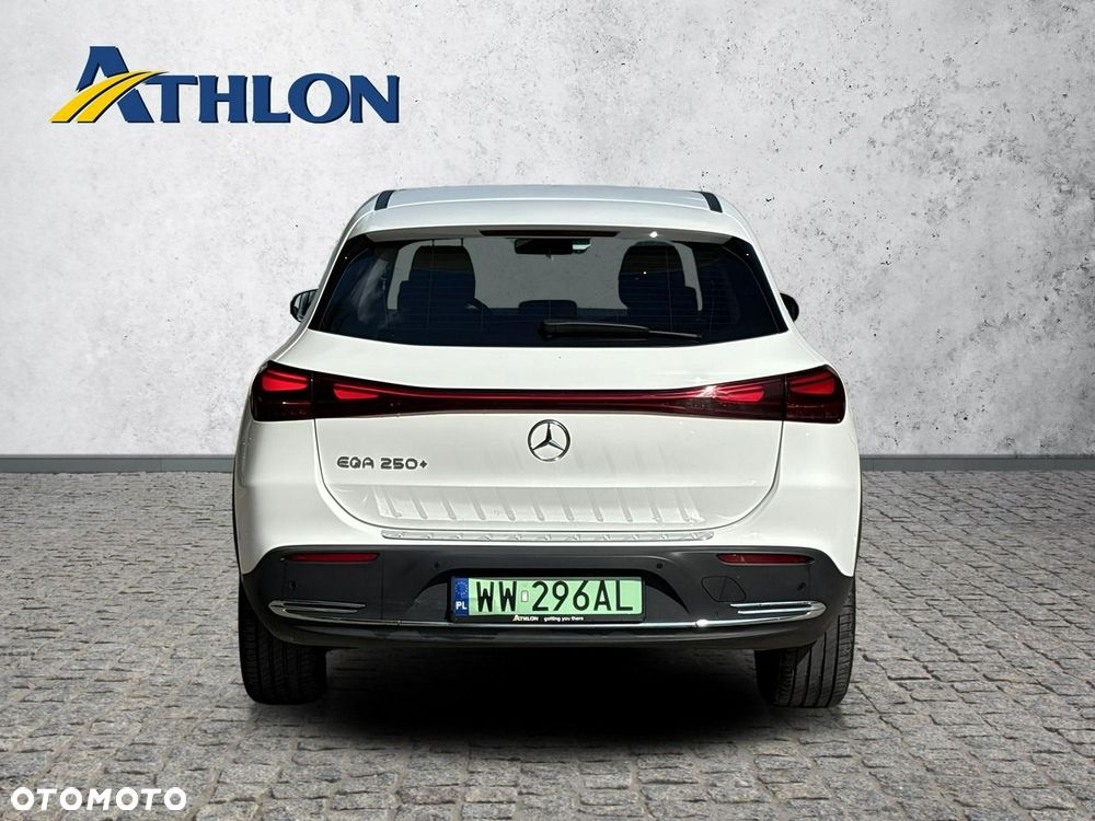 Mercedes-Benz EQA 250+ 70.5kWh Progressive - 4