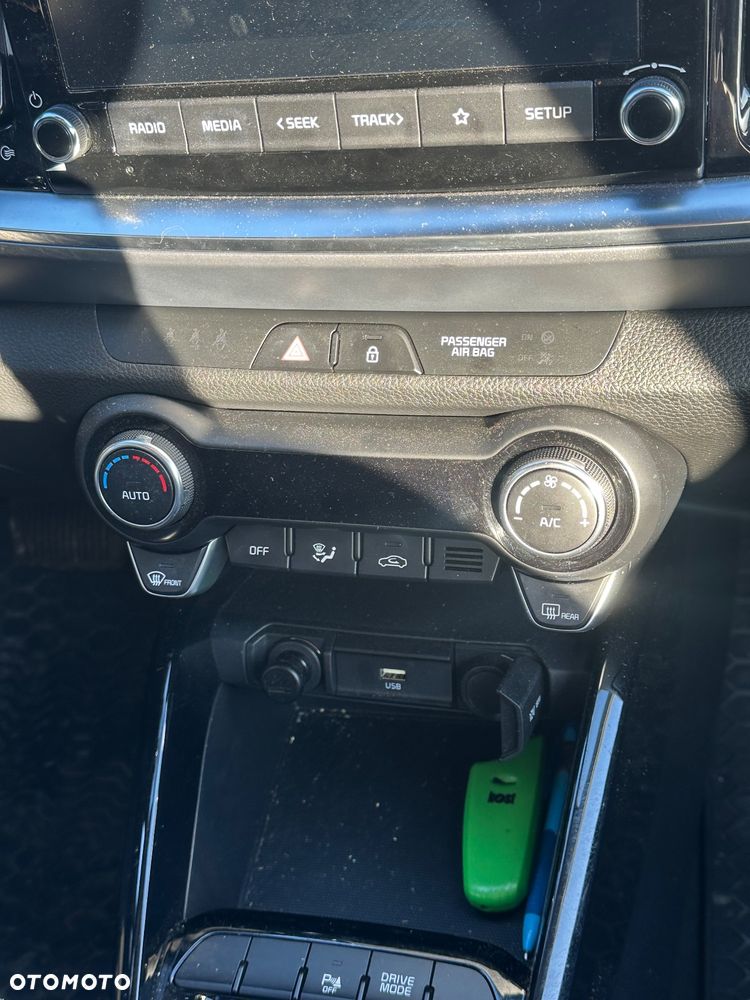 Kia Stonic 1.0 T-GDI M DCT - 6
