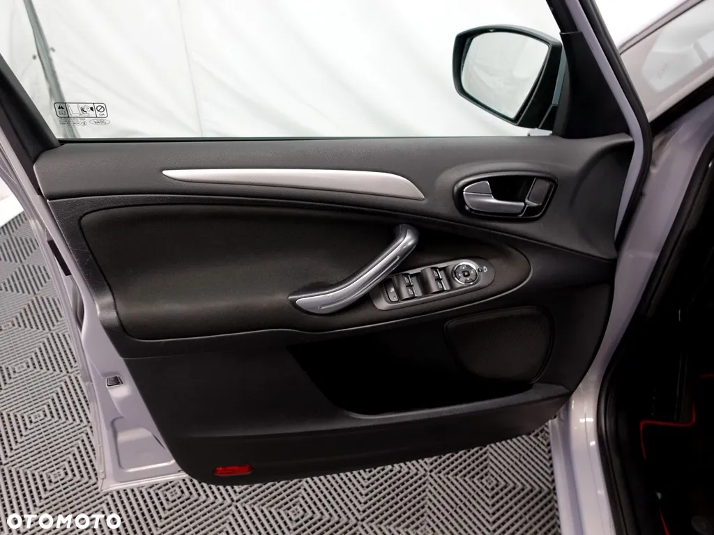 Ford Galaxy 2.0 TDCi Gold X - 16