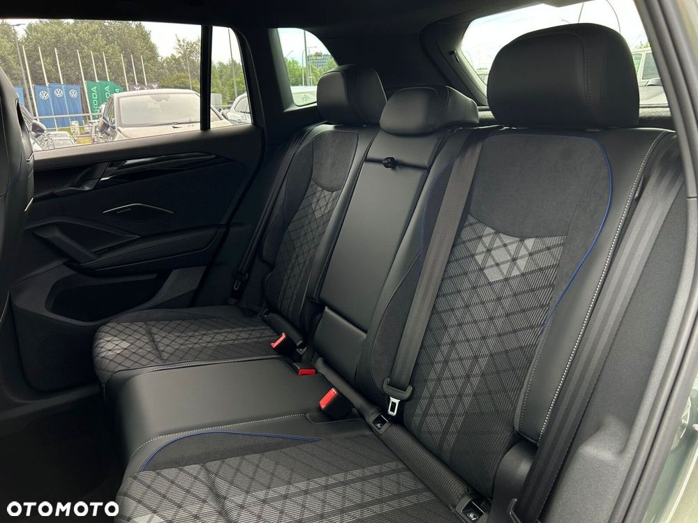 Volkswagen Tiguan - 8