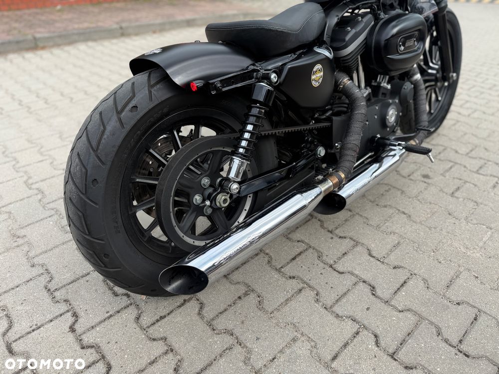 Harley-Davidson Sportster Iron 883 - 14