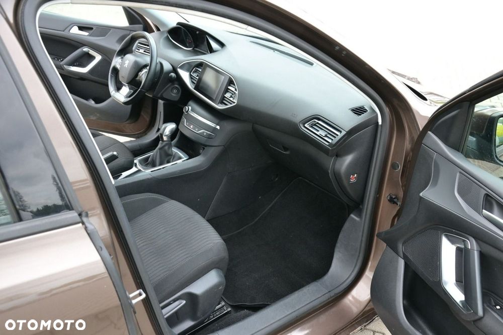Peugeot 308 - 28