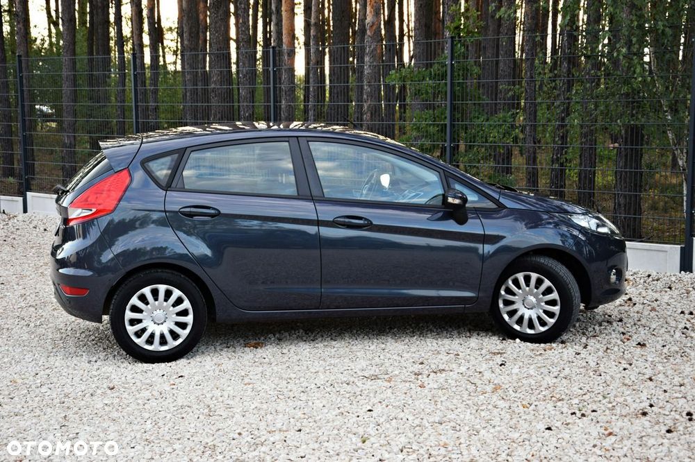 Ford Fiesta - 27