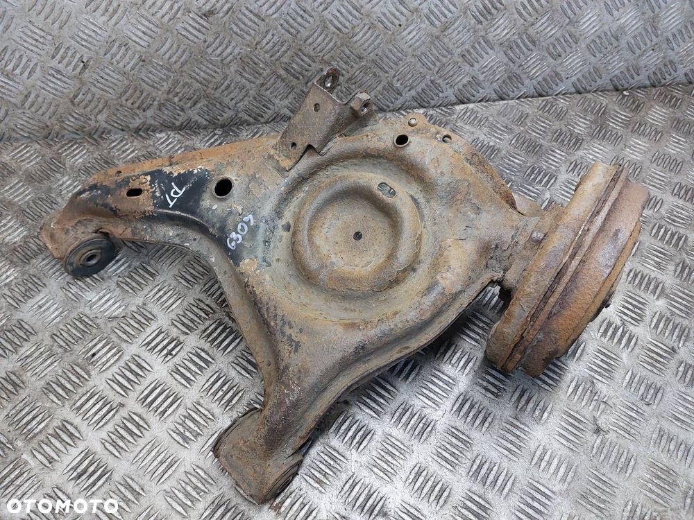 WAHACZ + PIASTA PRAWY TYŁ FIAT SEICENTO 900 - 4