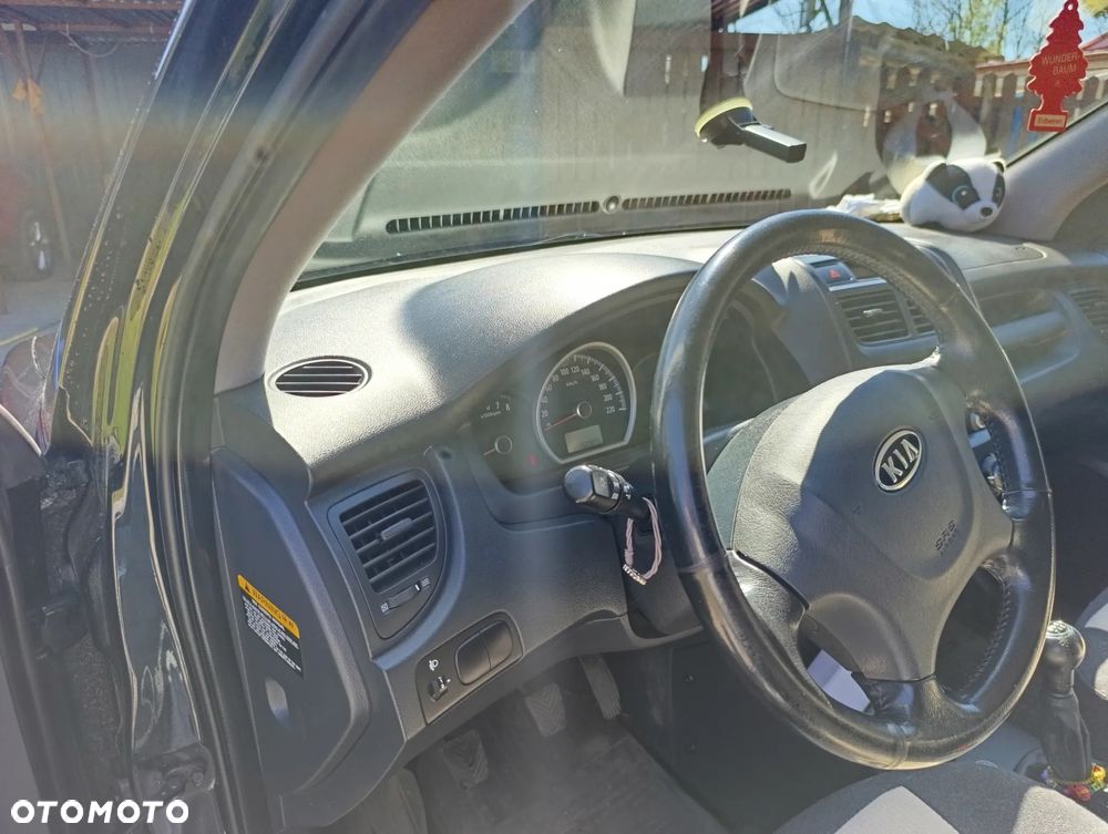 Kia Sportage 2.0 2WD Champ - 24
