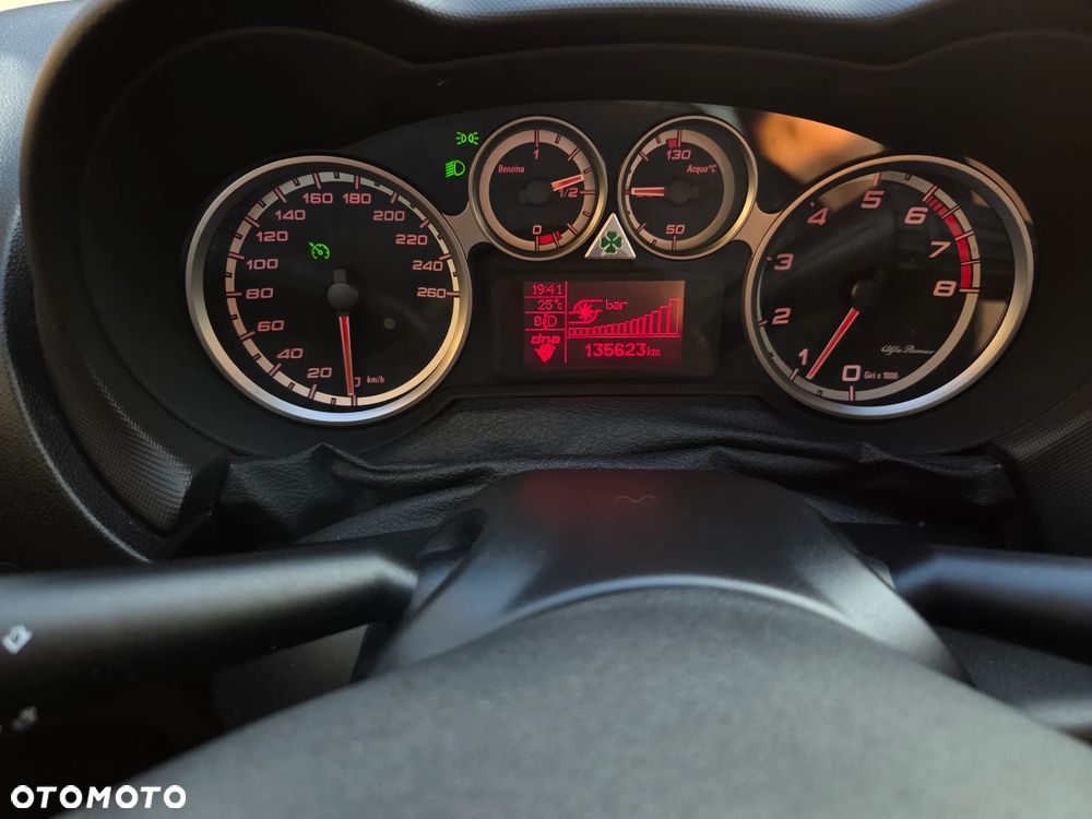 Alfa Romeo Mito 0.9 8V Turbo Twinair Super - 20