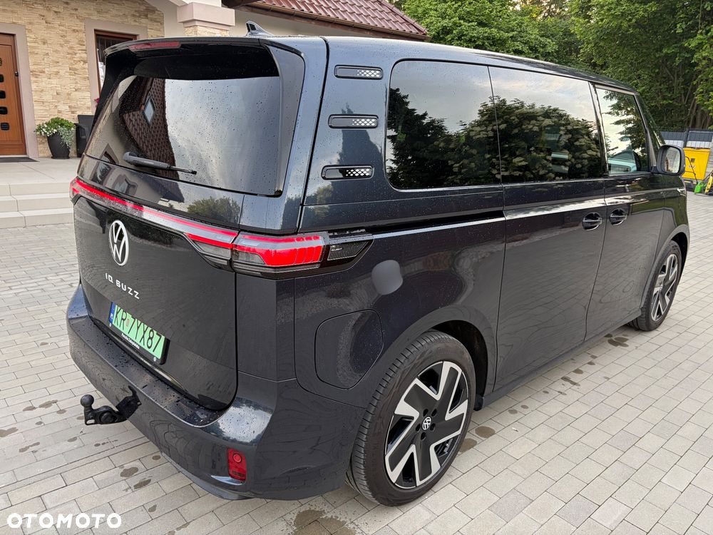 Volkswagen ID. Buzz - 8