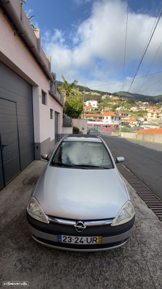 Opel Corsa 1.2 16V Sport - 3
