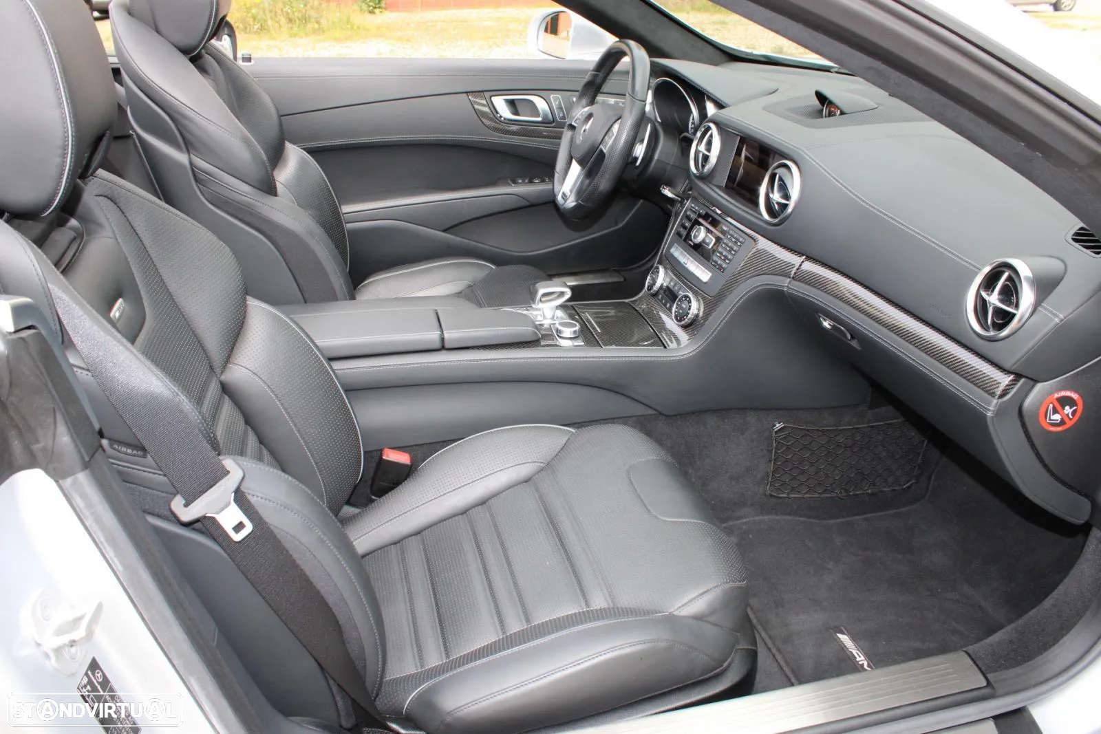 Mercedes-Benz SL 63 AMG - 16