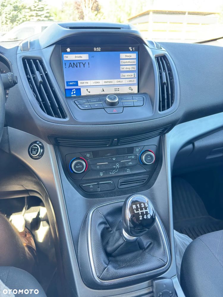 Ford Kuga - 15