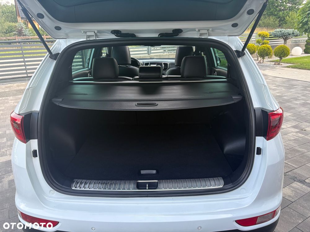 Kia Sportage 2,0 CRDI AWD GT Line - 26