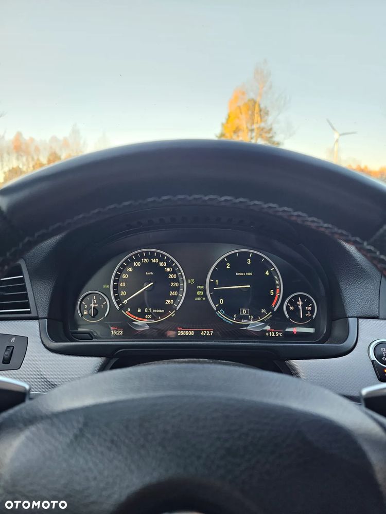 BMW Seria 5 530d xDrive - 11
