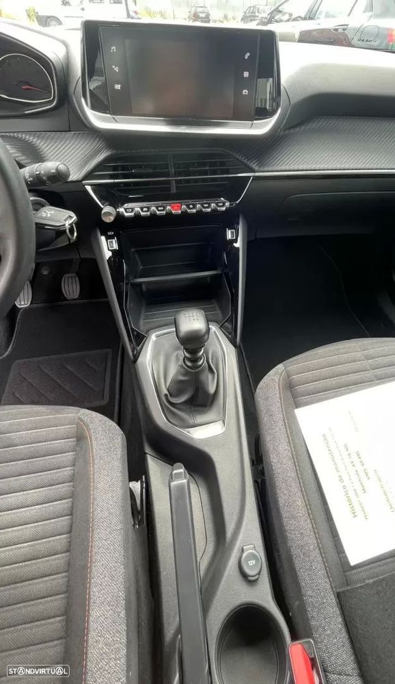 Peugeot 2008 1.2 PureTech Active Pack - 11