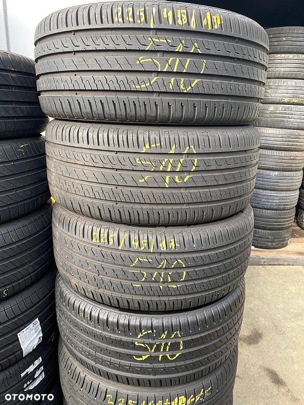 225/45/17 Barum Bravuris 5HM_7,8mm_4szt_(510) - 2