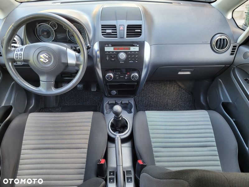 Suzuki SX4 - 6
