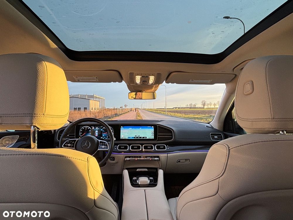 Mercedes-Benz GLE - 22