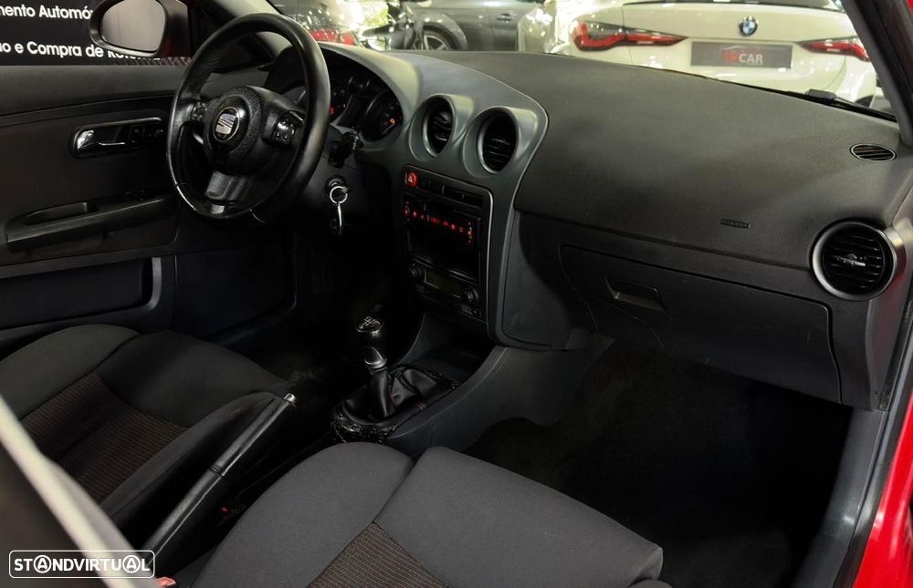 SEAT Ibiza 1.4 16V Sport - 24