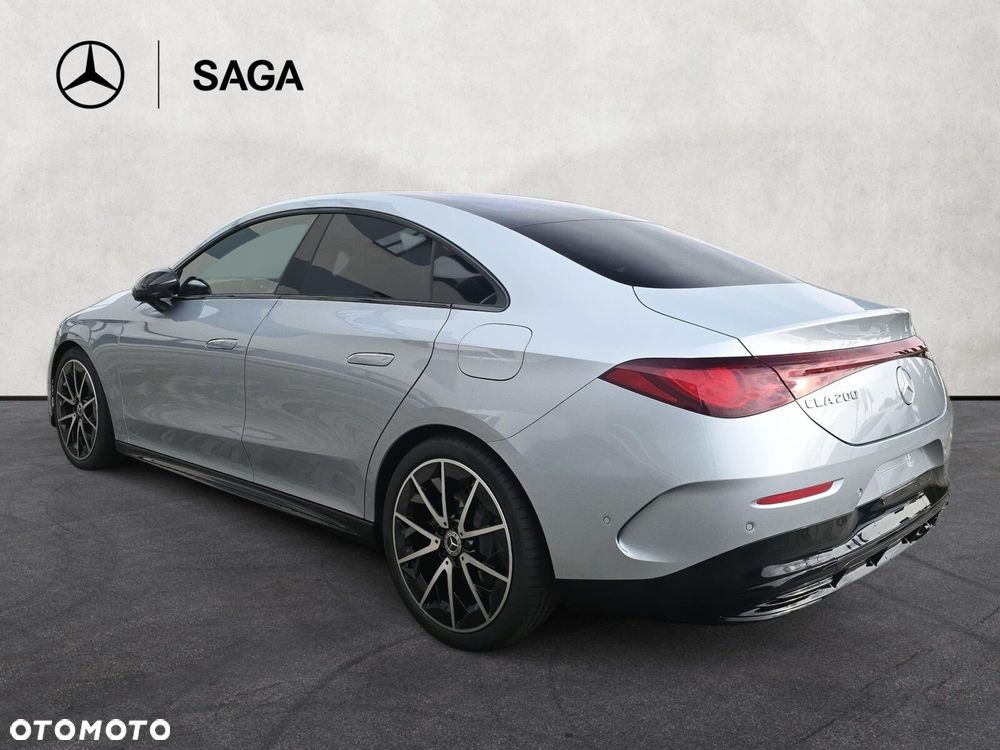 Mercedes-Benz CLA - 8