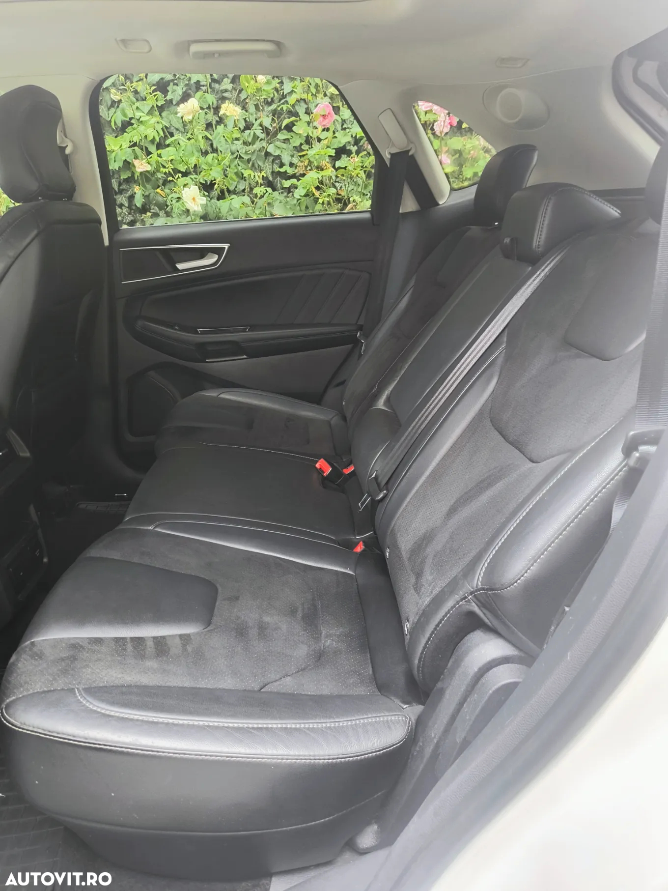Ford Edge 2.0 TDCi Bi-Turbo 4x4 Sport - 29