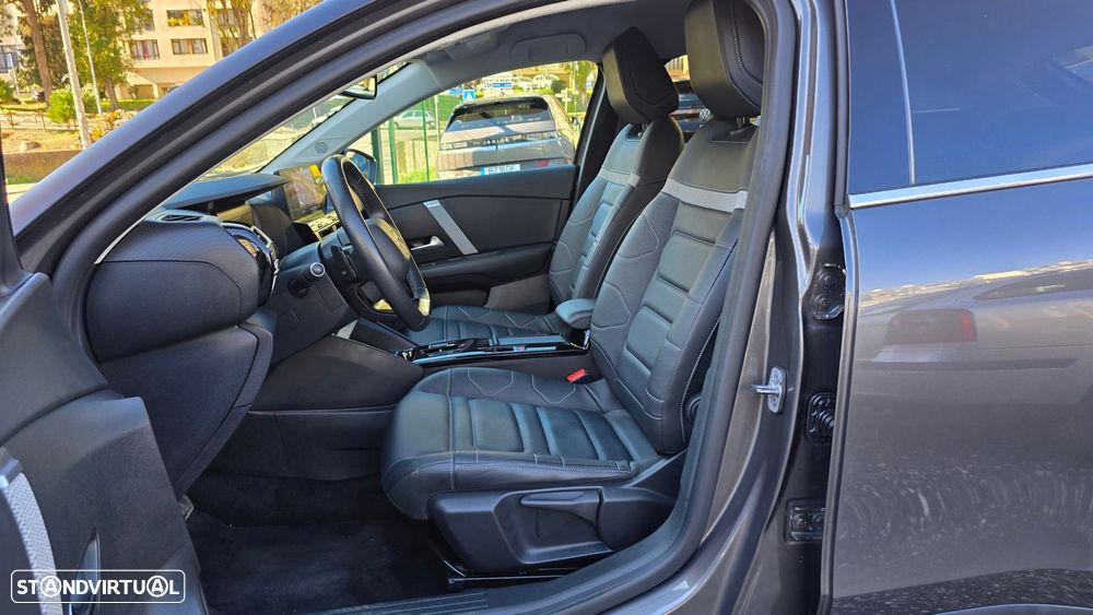 Citroën C4 1.2 PureTech Plus EAT8 - 48